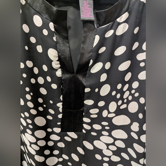 NWOT Sara Isabella Top Size 1X - Picture 2 of 10